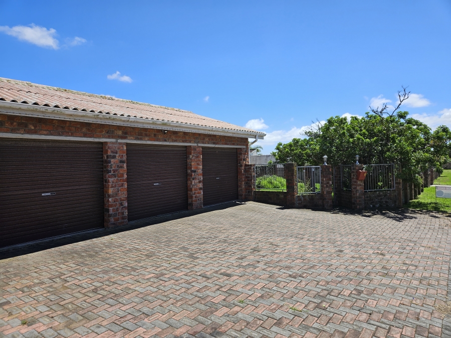 4 Bedroom Property for Sale in Kabega Park Eastern Cape